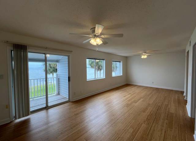 Property at 101 Old Ferry Rd Unit 20C, Shalimar, FL 32579, 2 beds, 1 bath