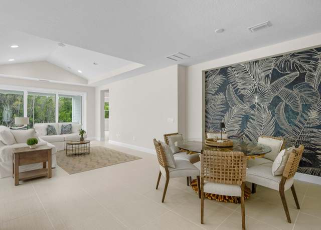 Property at 9271 Paradise Dr, Panama City Beach, FL 32413, 2 beds, 2 baths