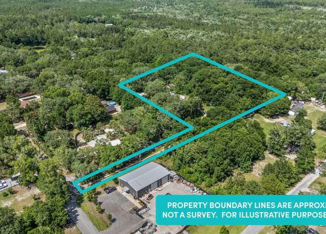 Property at 87 Pecan Dr, Freeport, FL 32439