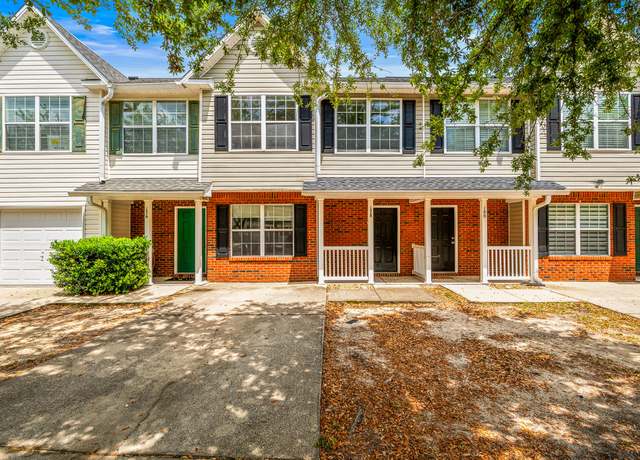 Property at 178 Swaying Pine Ct, Crestview, FL 32539, 3 beds, 2.5 baths