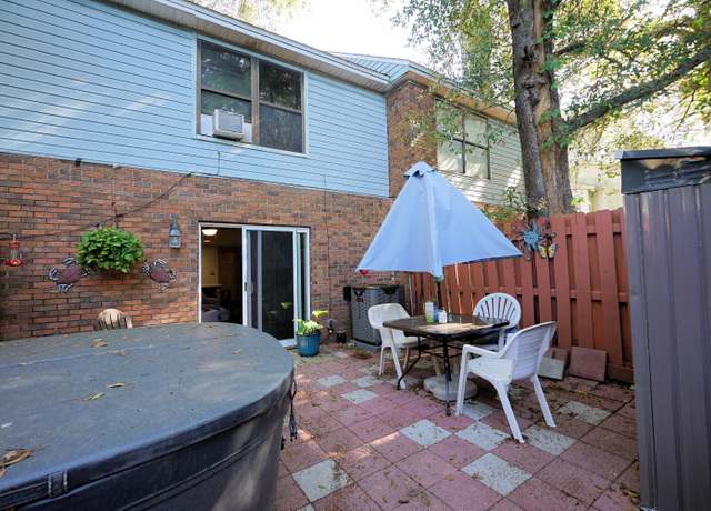 Property at 6 SE Third St Unit C, Fort Walton Beach, FL 32548, 2 beds, 1.5 baths