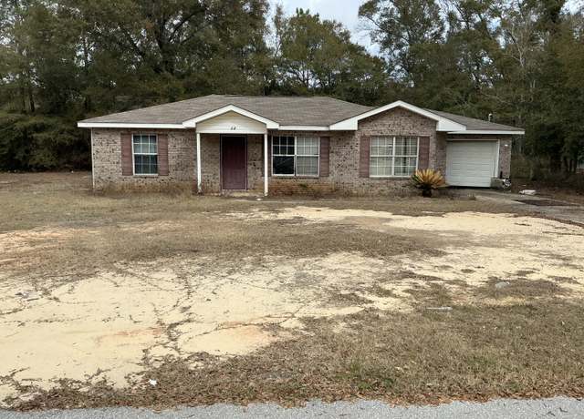 Property at 108 Grimes Ave, Crestview, FL 32536, 3 beds, 2 baths