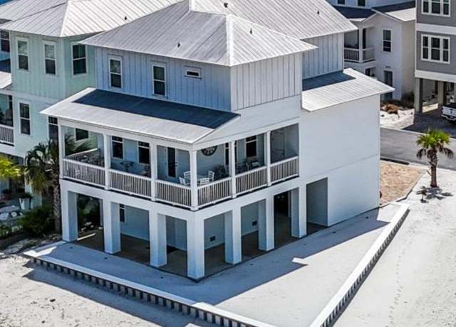 Property at 1454 Seaside Cir, Navarre, FL 32566, 4 beds, 2.5 baths