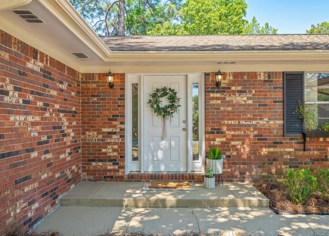 Property at 37 James Dr, Shalimar, FL 32579, 4 beds, 2 baths