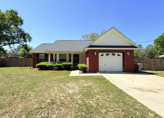 Property at 6624 Imperial Dr, Milton, FL 32570, 3 beds, 2 baths
