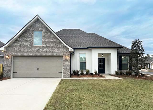 Property at 155 Lumen Loop, Freeport, FL 32439, 3 beds, 2 baths