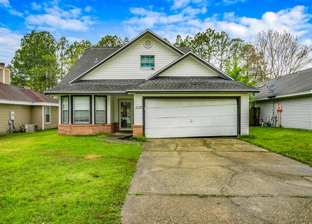 Property at 1118 Bridlewood Path, Fort Walton Beach, FL 32547, 4 beds, 2 baths