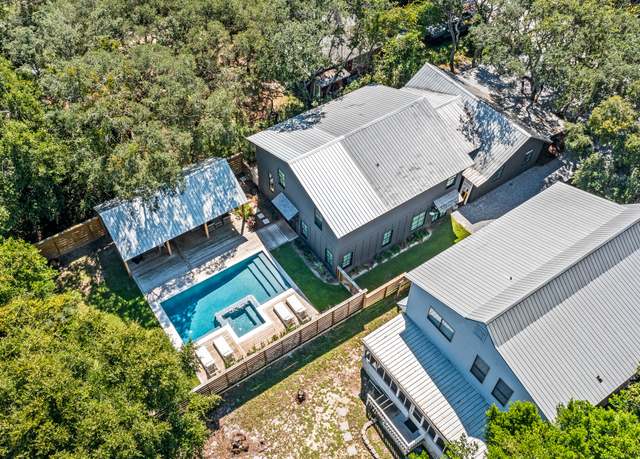 Property at 375 Defuniak St, Santa Rosa Beach, FL 32459, 6 beds, 4.5 baths