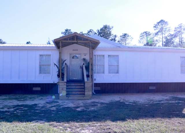 Property at 4608 Falcon Way, Crestview, FL 32539, 4 beds, 2 baths