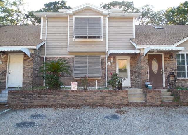 Property at 946 Ashley Ln Unit C, Fort Walton Beach, FL 32547, 2 beds, 2.5 baths
