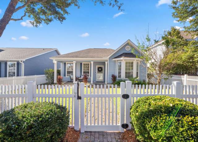 Property at 486 Fanny Ann Way, Freeport, FL 32439, 3 beds, 2 baths