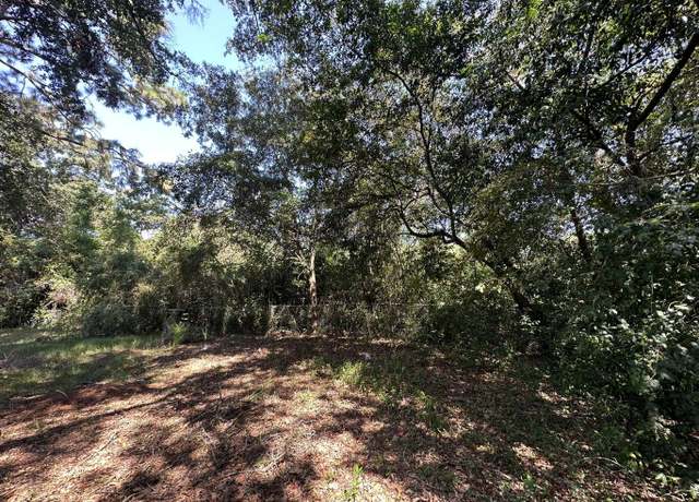 Property at Parcel C Ridge Dr, Crestview, FL 32536