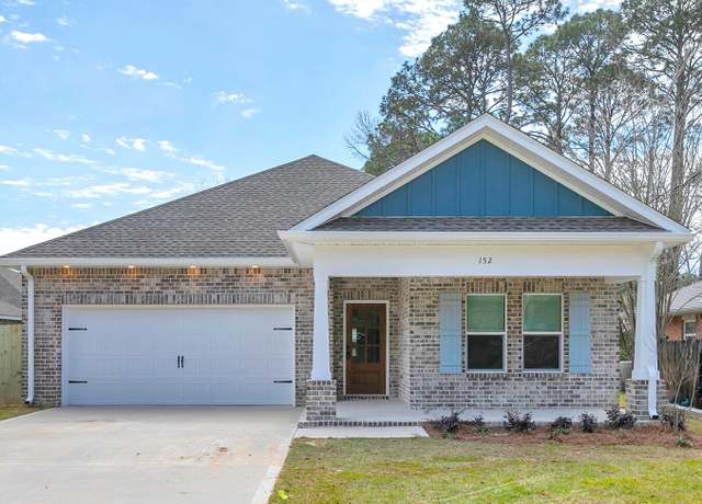 Property at 152 Harding Rd, Niceville, FL 32578, 5 beds, 3 baths