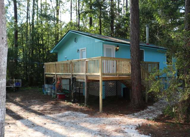 Property at 265 Howell Bluff Rd, Ponce De Leon, FL 32455, 2 beds, 1 bath