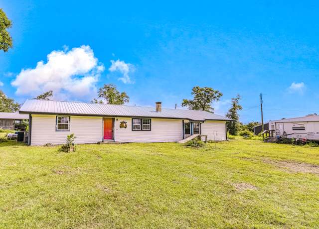 Property at 8307 Cluster Rd, Panama City, FL 32404, 3 beds, 2 baths
