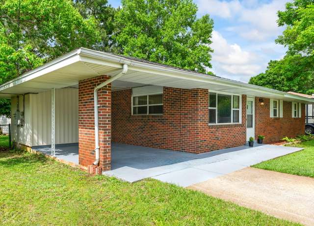 Property at 312 NW Watson Dr, Fort Walton Beach, FL 32548, 3 beds, 2.5 baths