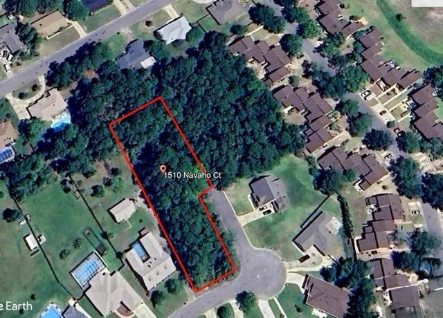 Property at 1510 Navaho Ct, Pensacola, FL 32507