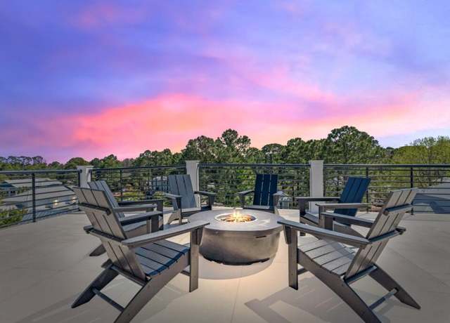 Property at 136 Lee Pl, Santa Rosa Beach, FL 32459, 8 beds, 9.5 baths