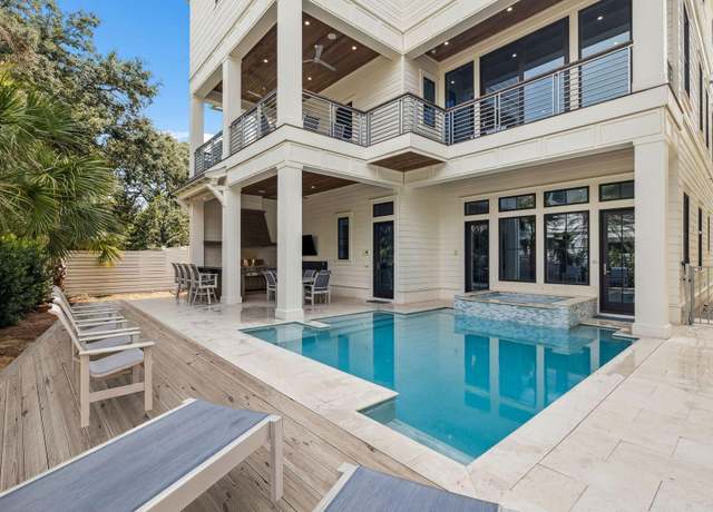 Property at 57 Azalea St, Santa Rosa Beach, FL 32459, 8 beds, 8.5 baths