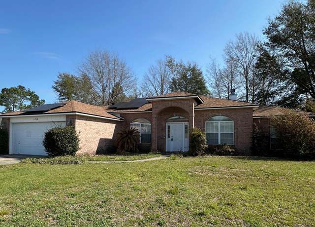 Property at 1214 Northview Dr, Crestview, FL 32536, 4 beds, 2 baths