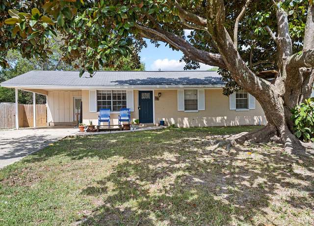 Property at 370 NW Oakland Cir, Fort Walton Beach, FL 32548, 3 beds, 2 baths