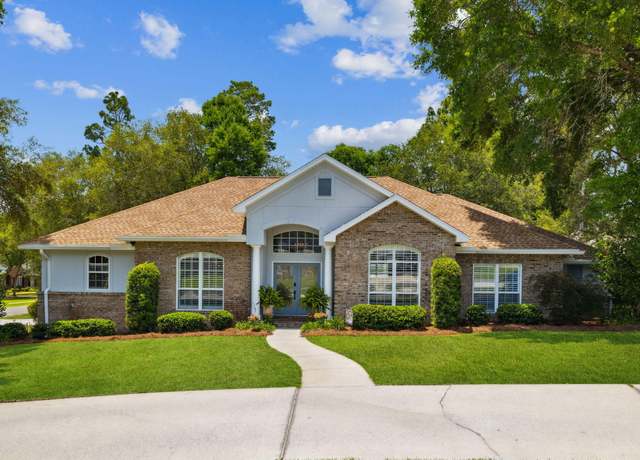 Property at 2009 Kildare Cir, Niceville, FL 32578, 4 beds, 4 baths