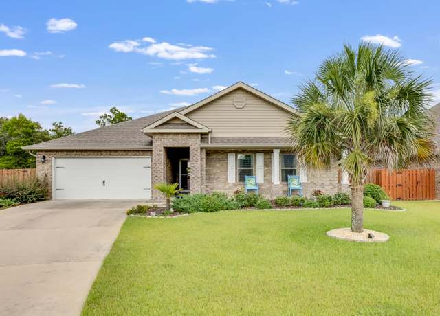 Property at 340 Merlin Ct, Crestview, FL 32539, 4 beds, 2 baths