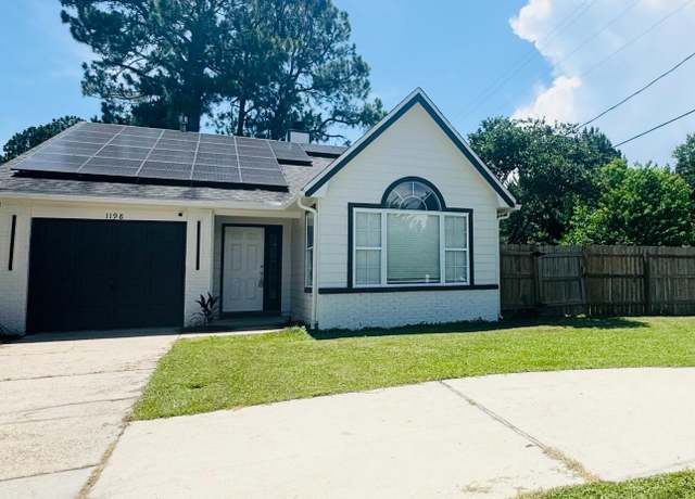 Property at 1198 Saddle Creek Dr, Fort Walton Beach, FL 32547, 3 beds, 2 baths