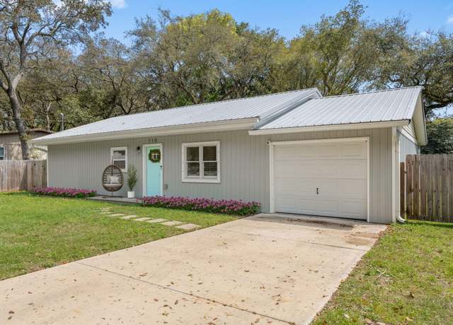 Property at 710 Leonard Rd, Fort Walton Beach, FL 32547, 3 beds, 2 baths