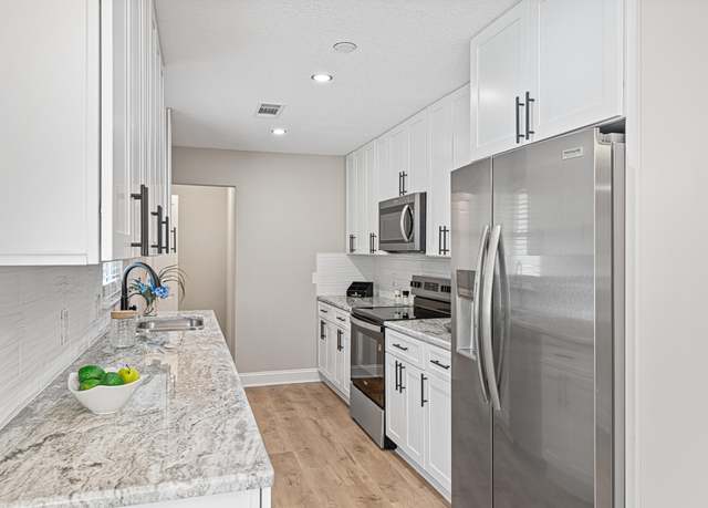 Property at 86 Poston Rd, FL 32433, 3 beds, 2 baths