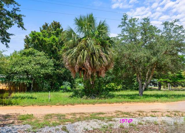 Property at 1570 Sunny Oak St, Gulf Breeze, FL 32563