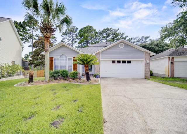 Property at 1268 Laura Ln, Niceville, FL 32578, 3 beds, 2.5 baths
