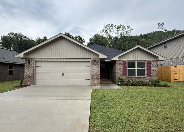 Property at 150 Ridgeway Cir, Crestview, FL 32536, 3 beds, 2 baths