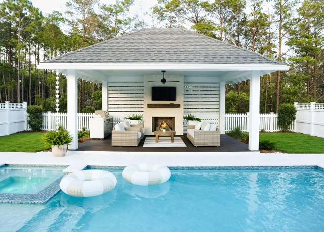 Property at 133 E Firethorn Cir, Inlet Beach, FL 32461, 5 beds, 4.5 baths