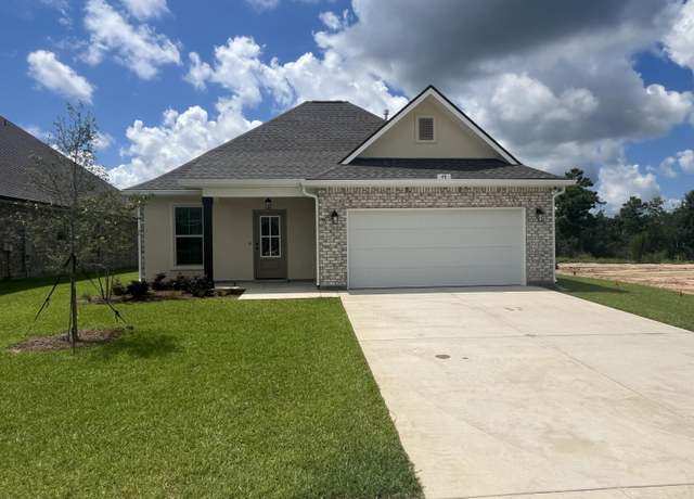 Property at 48 Bon Ami Dr, Freeport, FL 32439, 4 beds, 2.5 baths