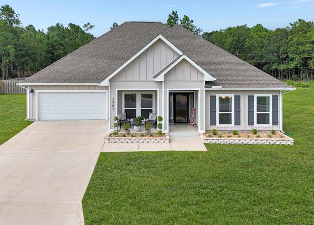 Property at 2405 Dakota Way, Crestview, FL 32536, 5 beds, 3 baths