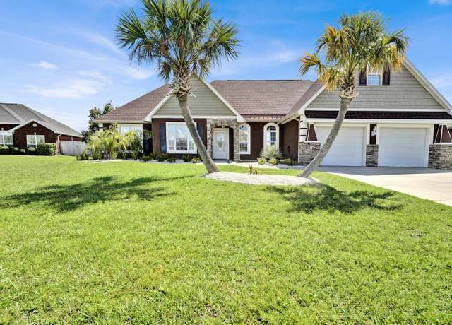 Property at 3325 Nautical Dr, Southport, FL 32409, 3 beds, 2.5 baths