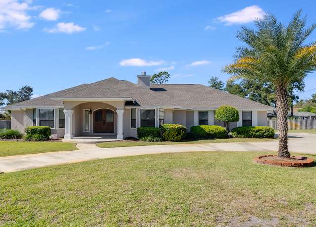 Property at 2884 Tupelo Dr, Panama City, FL 32405, 4 beds, 3 baths