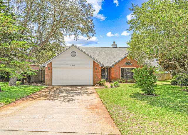 Property at 144 Long Pointe Dr, Mary Esther, FL 32569, 3 beds, 2 baths