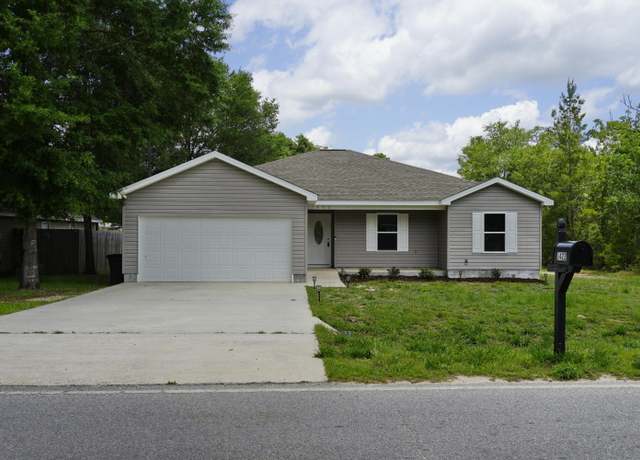 Property at 1422 Oakwood Lakes Blvd, FL 32433, 3 beds, 2 baths
