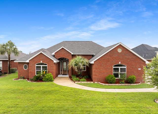 Property at 203 Landings Dr, Lynn Haven, FL 32444, 5 beds, 3 baths
