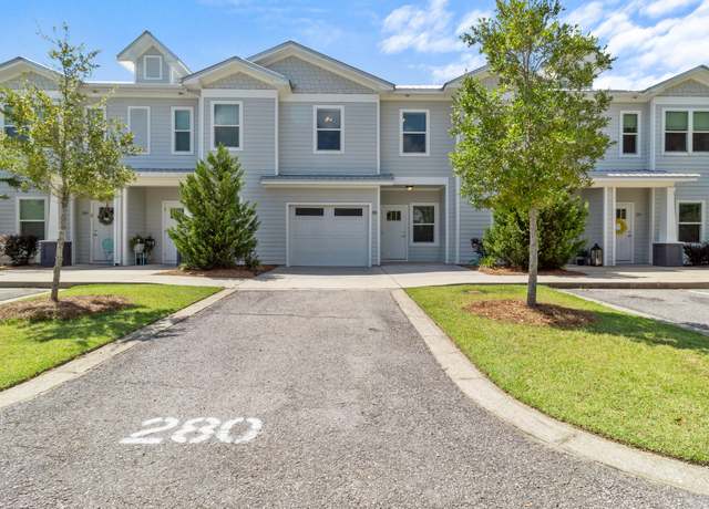 Property at 280 Date Palm Ln, Freeport, FL 32439, 3 beds, 2.5 baths