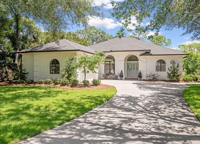 Property at 215 Mattie's Way, Destin, FL 32541, 4 beds, 2 baths