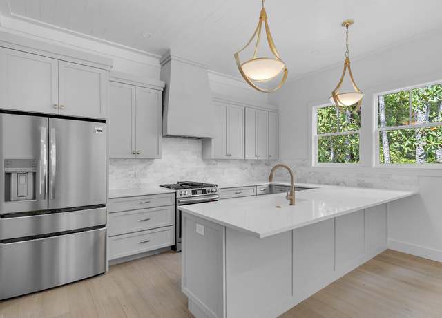 Property at 112 S Magnolia Beach Way, Santa Rosa Beach, FL 32459, 3 beds, 3.5 baths