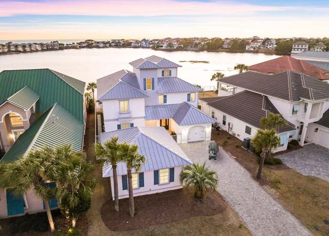 Property at 4712 Rendezvous Cove Cv, Destin, FL 32541, 6 beds, 5 baths