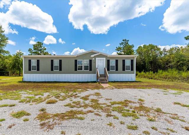 Property at 97 Pinetree Ln, FL 32433, 4 beds, 2 baths