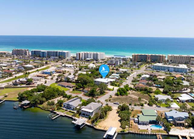 Property at 848 Tropic Ave, Fort Walton Beach, FL 32548, 5 beds, 4.5 baths
