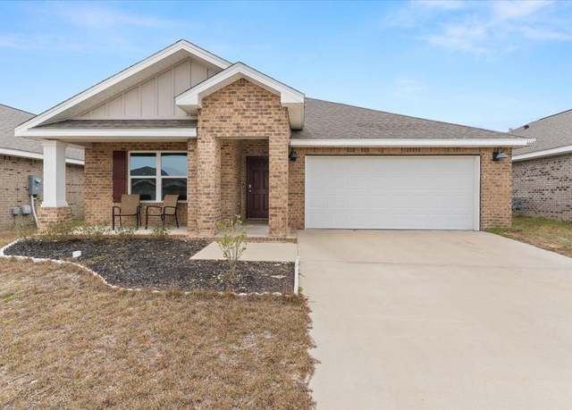 Property at 4660 Honor Guard Way, Crestview, FL 32539, 4 beds, 2 baths