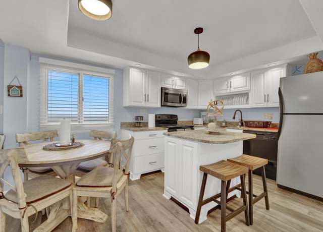 Property at 23223 Front Beach Rd Ph -29, Carillon Beach, FL 32413, 2 beds, 2.5 baths