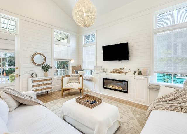 Property at 133 Silver Laurel Way, Santa Rosa Beach, FL 32459, 2 beds, 2 baths